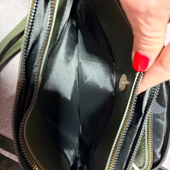 Crossbody - Picture 5 of 14